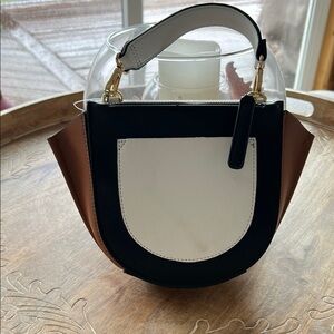 Source Unknown Black and Brown Mini Bag with Modern Design